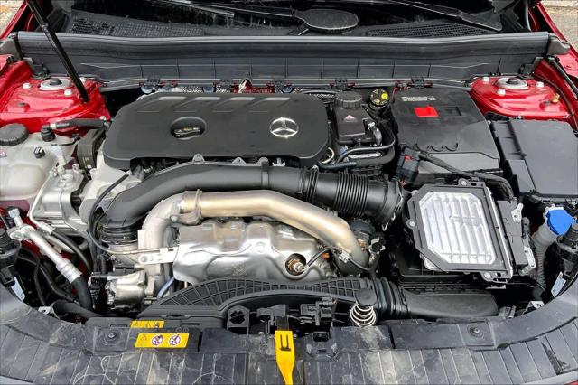 2026 Mercedes-Benz GLB 4MATIC