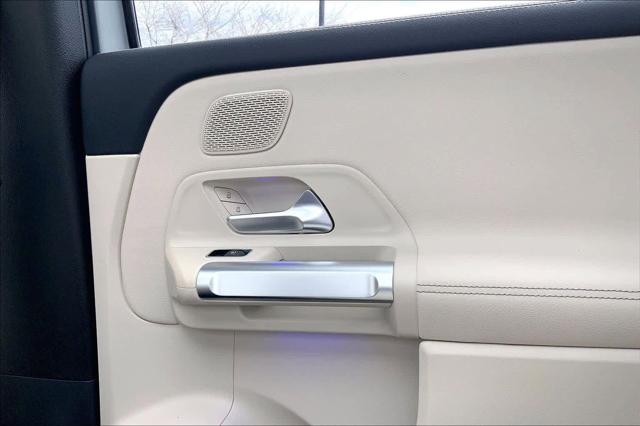 2026 Mercedes-Benz GLB 4MATIC