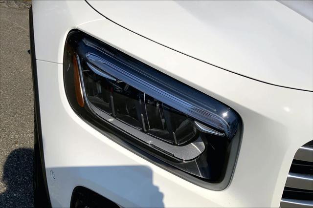 2026 Mercedes-Benz GLB 4MATIC
