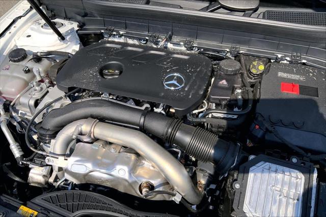 2026 Mercedes-Benz GLB 4MATIC