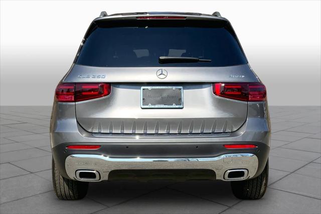 2026 Mercedes-Benz GLB 4MATIC