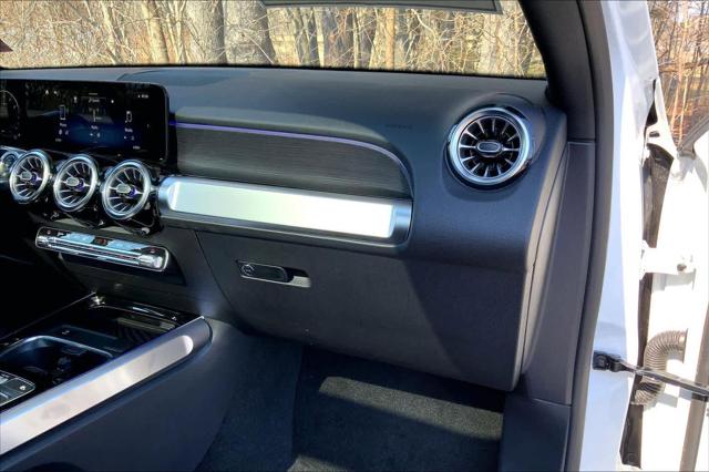 2026 Mercedes-Benz GLB 4MATIC