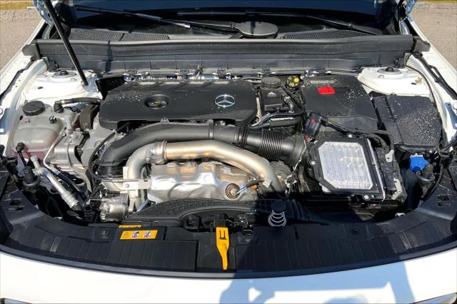 2026 Mercedes-Benz GLB 4MATIC