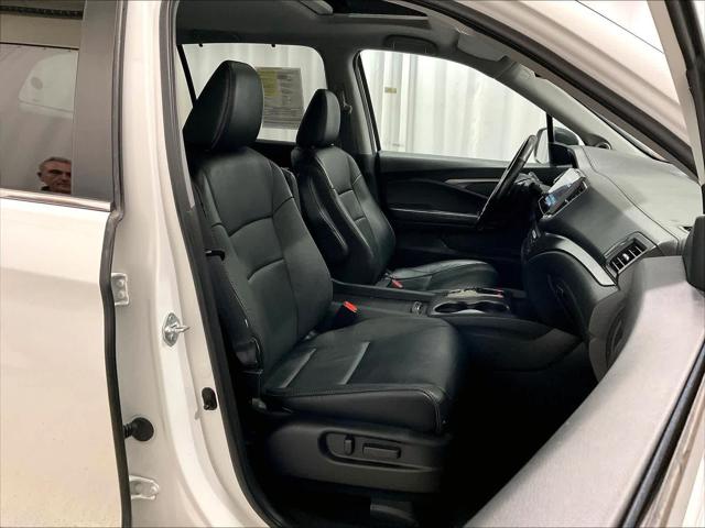 2021 Honda Pilot AWD Black Edition