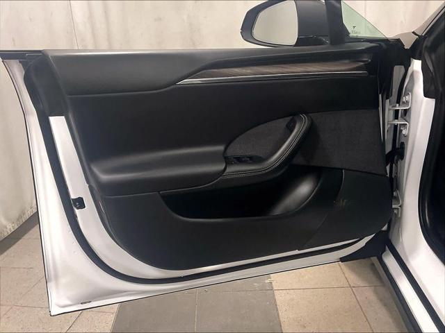 2022 Tesla Model S Dual Motor All-Wheel Drive