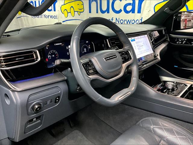 2023 Jeep Grand Wagoneer L Series III 4x4