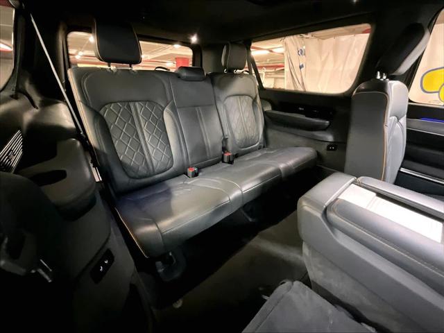 2023 Jeep Grand Wagoneer L Series III 4x4