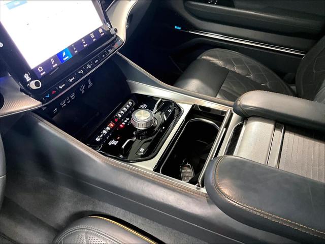 2023 Jeep Grand Wagoneer L Series III 4x4