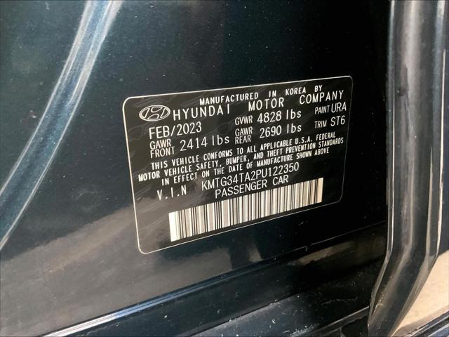 2023 Genesis G70 2.0T AWD