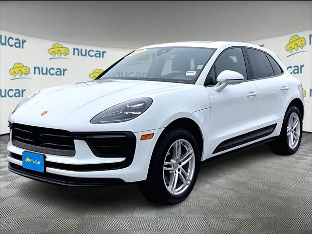 2023 Porsche Macan T