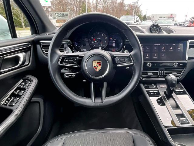2023 Porsche Macan T