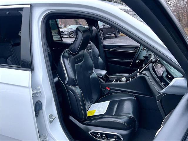 2022 Jeep Grand Cherokee Overland 4x4