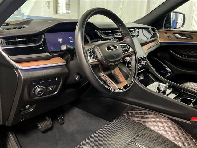 2022 Jeep Grand Cherokee Summit 4x4