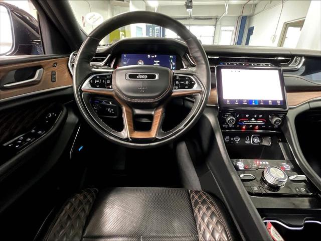 2022 Jeep Grand Cherokee Summit 4x4