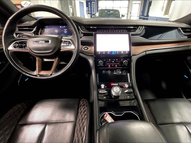 2022 Jeep Grand Cherokee Summit 4x4