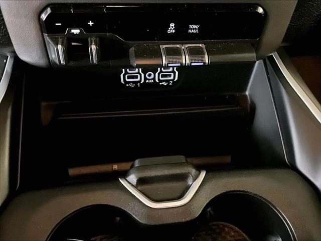2020 Ram 1500 Big Horn Quad Cab 4x4 6'4" Box