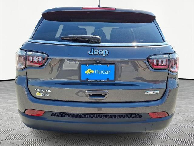 2022 Jeep Compass Latitude Lux 4x4