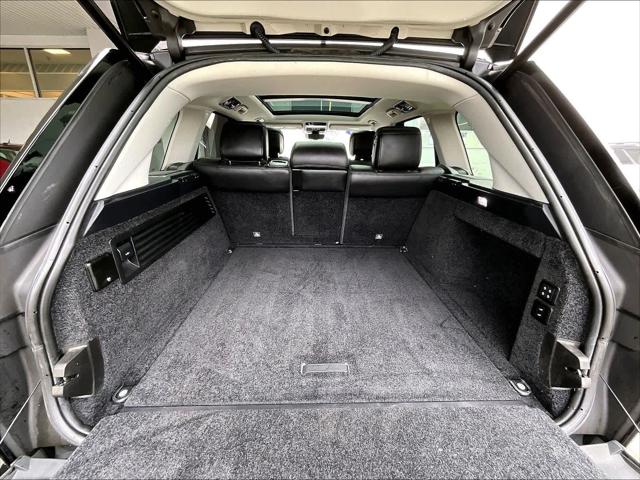 2020 Land Rover Range Rover P525 HSE
