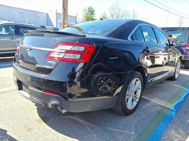 2017 Ford Taurus SEL