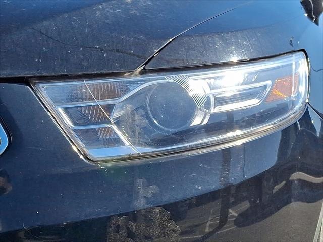 2017 Ford Taurus SEL