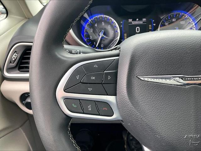 2023 Chrysler Voyager LX