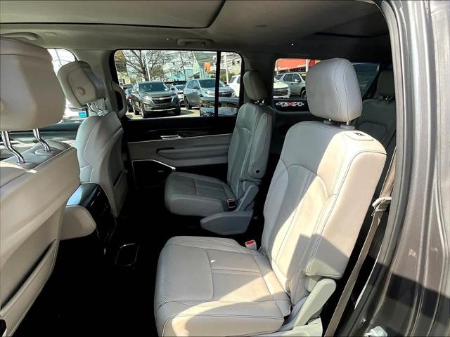 2023 Jeep Wagoneer Series II 4x4