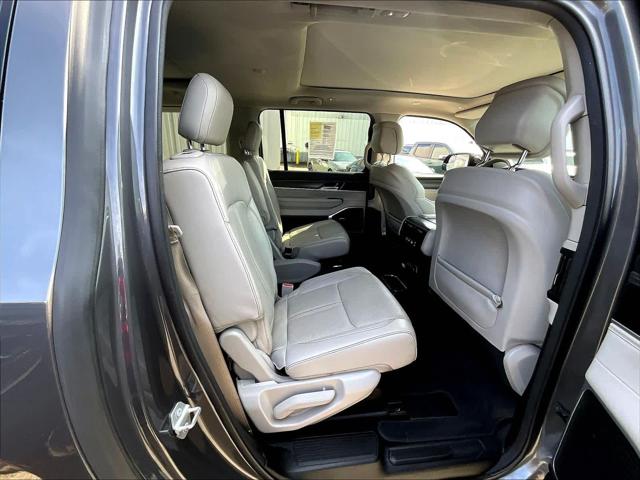 2023 Jeep Wagoneer Series II 4x4