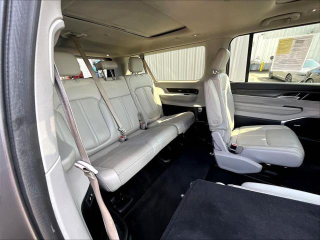 2023 Jeep Wagoneer Series II 4x4