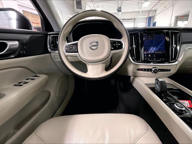 2024 Volvo S60 B5 Plus Dark Theme