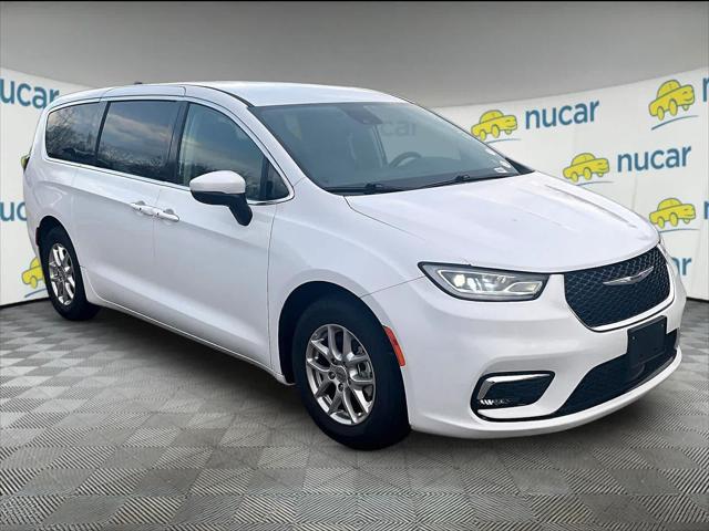 2023 Chrysler Pacifica Touring L for sale in Norwood, MA