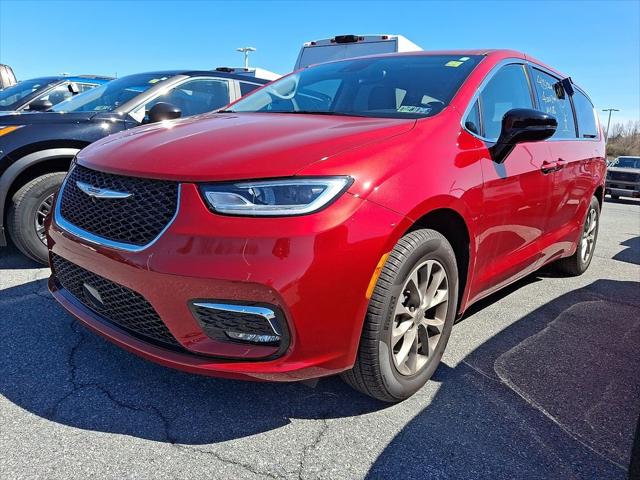 2024 Chrysler Pacifica Touring L AWD