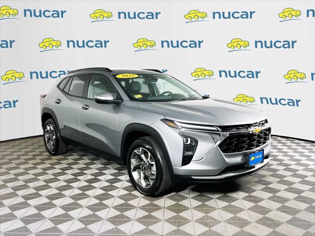 2025 Chevrolet Trax FWD LT for sale in Norwood, MA