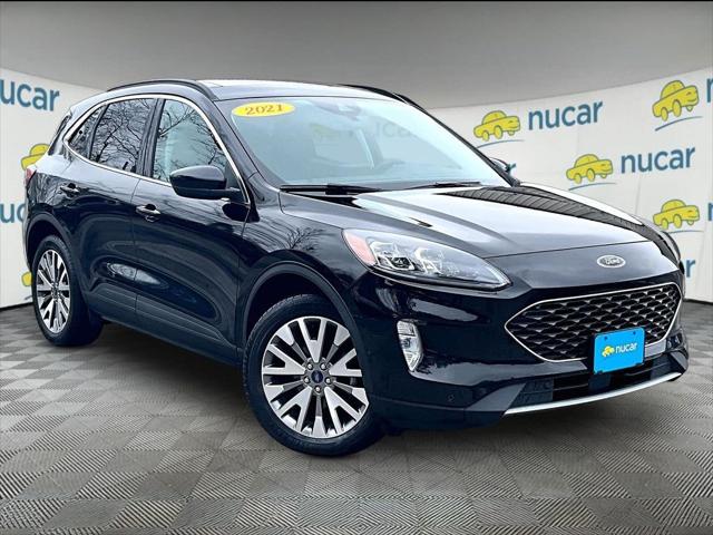 2021 Ford Escape Titanium Hybrid for sale in Norwood, MA