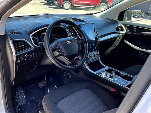 2021 Ford Edge SE