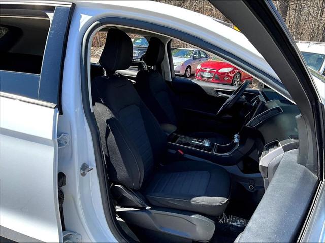 2021 Ford Edge SE