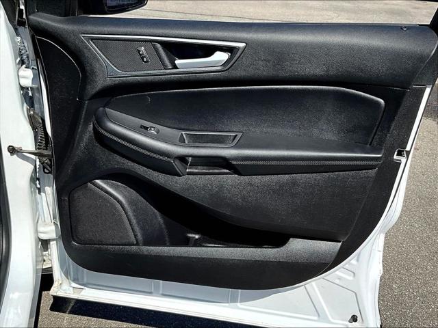 2021 Ford Edge SE