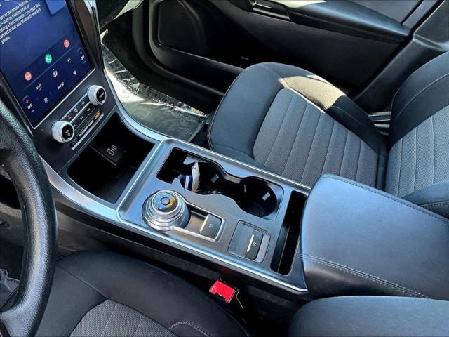 2021 Ford Edge SE
