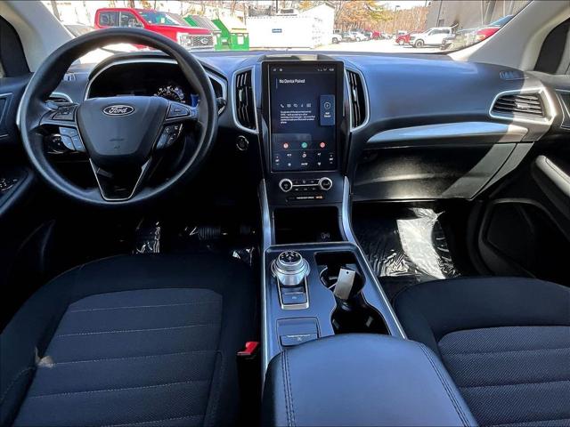 2021 Ford Edge SE