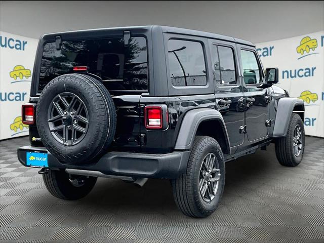 2025 Jeep Wrangler 4-Door Summit 4x4