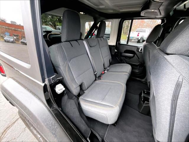 2025 Jeep Wrangler 4-Door Summit 4x4