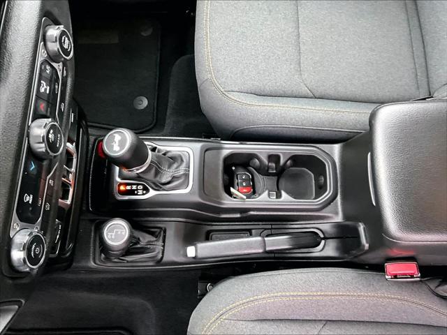 2025 Jeep Wrangler 4-Door Summit 4x4