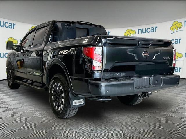 2021 Nissan Titan Crew Cab PRO-4X 4x4