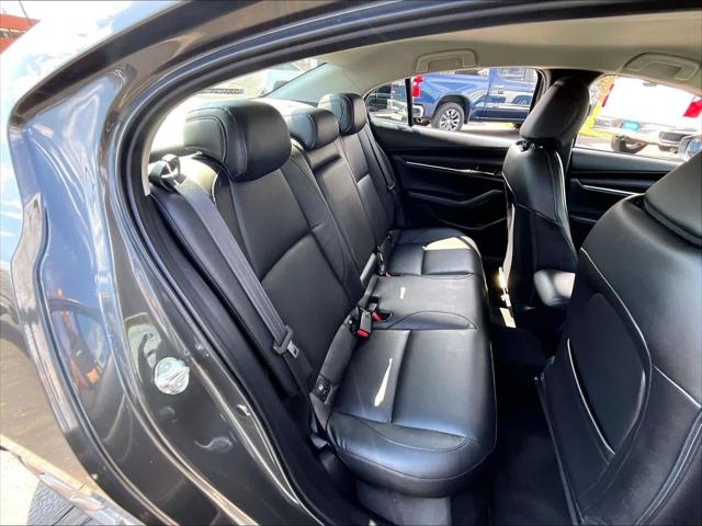 2019 Mazda Mazda3 Select Package