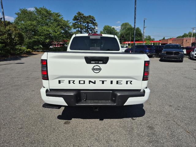 2026 Nissan Frontier Crew Cab Long Bed SV 4x2