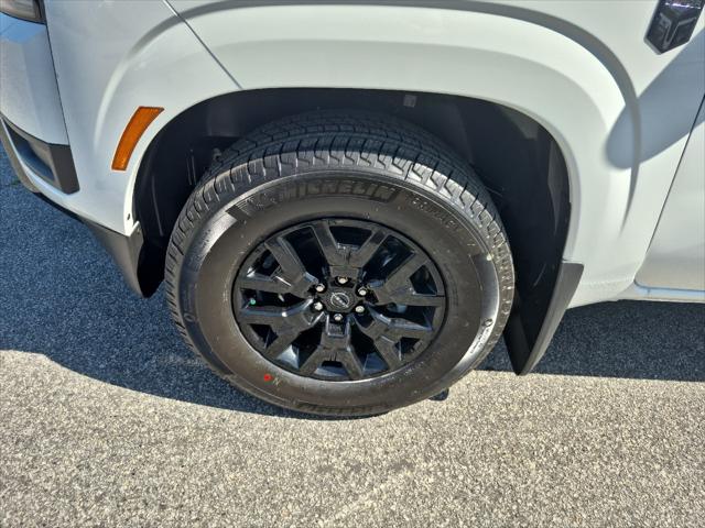 2026 Nissan Frontier Crew Cab Long Bed SV 4x2