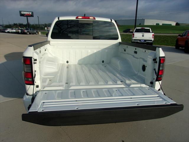 2025 Nissan Frontier Crew Cab SV 4x4