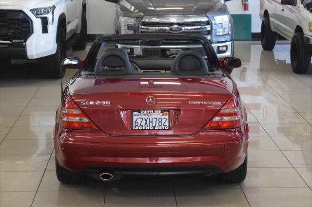 2004 Mercedes-Benz SLK Kompressor