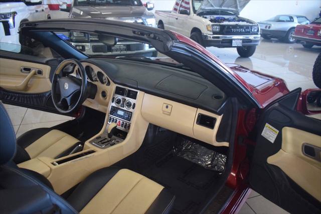 2004 Mercedes-Benz SLK Kompressor