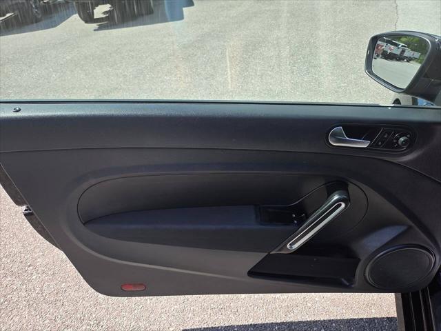 2019 Volkswagen Beetle 2.0T S