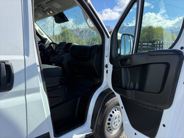 2025 Ram ProMaster 2500 Cargo Van Tradesman High Roof 159" WB w/Pass Seat